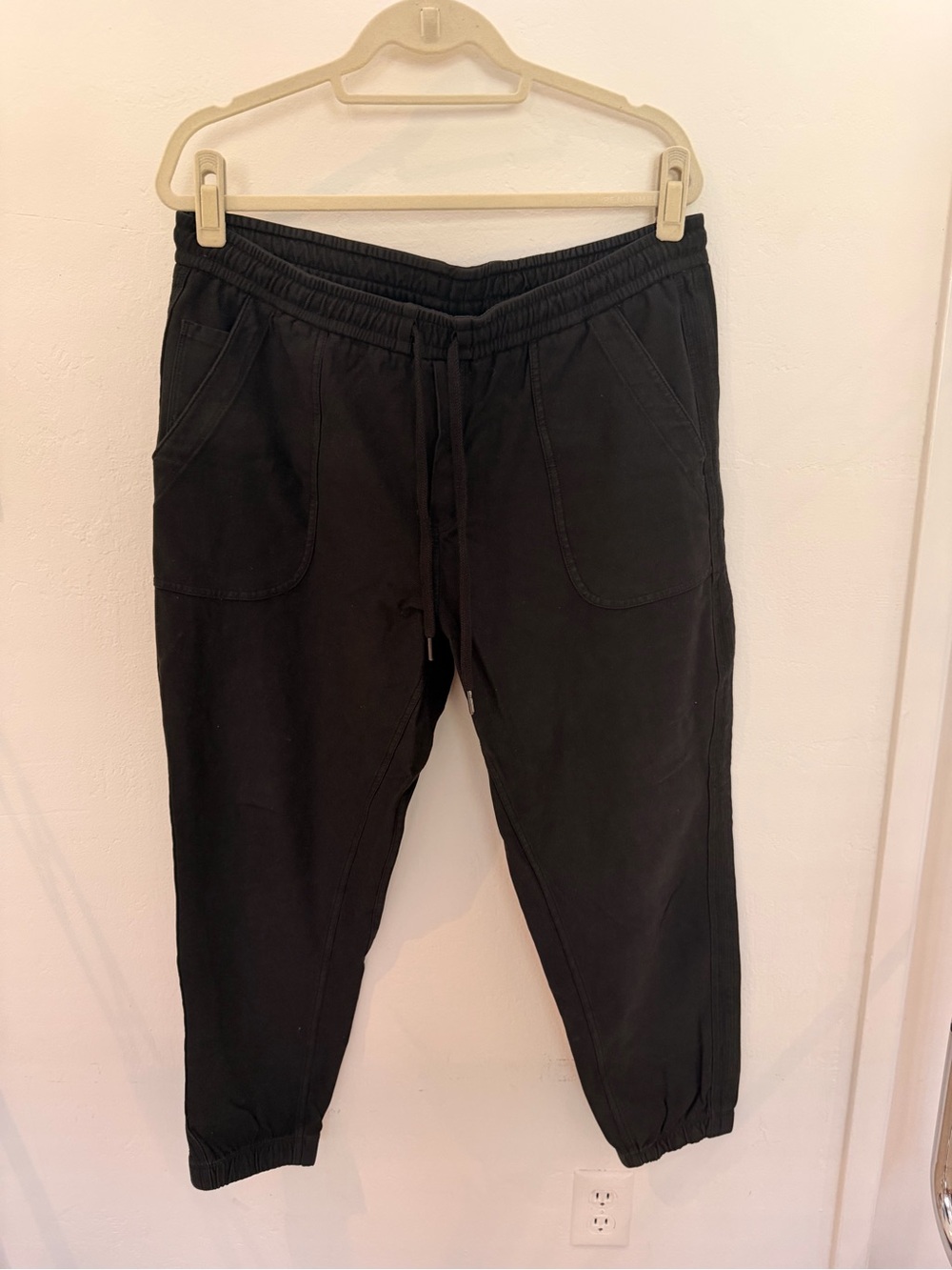 Athleta Black Men's Elastic Waist Jogger Pants